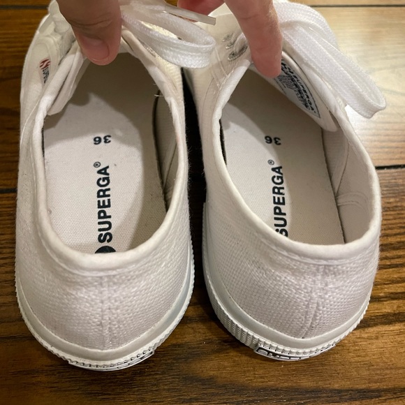 Superga classic white sneakers - Picture 2 of 9